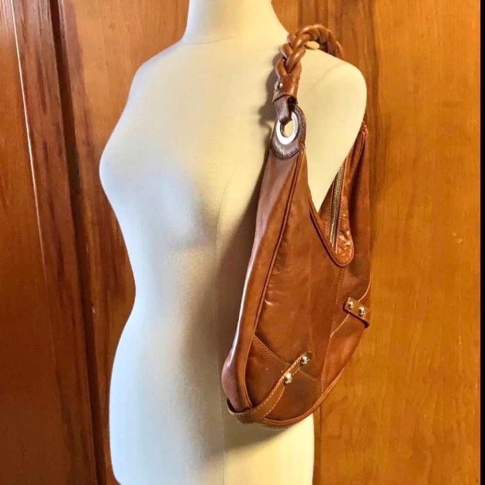 Exquisite Francesco Biasia Cognac Baguette Leather Braided Strap Bag Purse